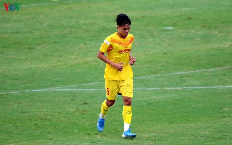 sao tre hagl va cac tuyen thu u22 choi ra sao o vong 8 v-league?  hinh 2