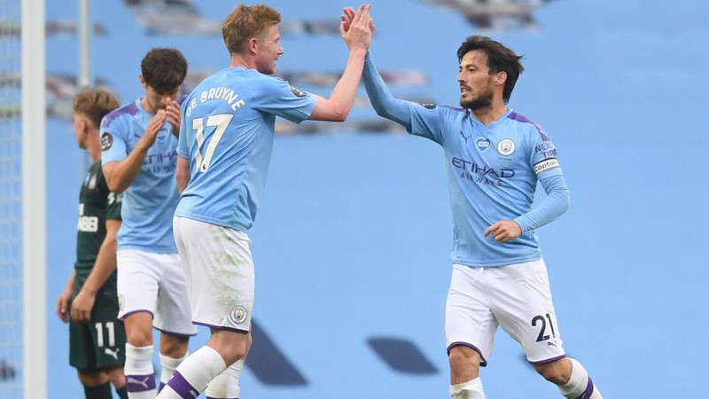 ket qua tuong thuat vong 34 ngoai hang anh man city 5-0 newcastle, brighton 1-3 liverpool hinh 1