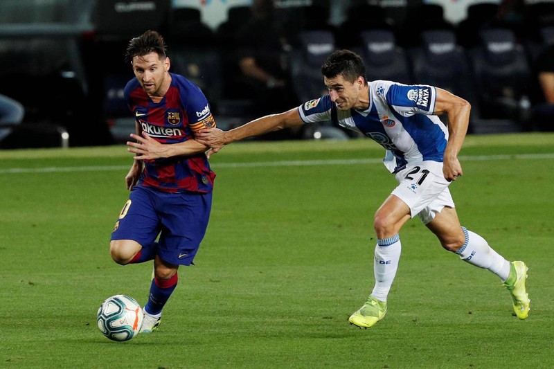 ket qua tuong thuat barca 1-0 espanyol vong 35 la liga  hinh 1