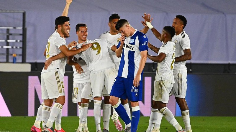 ket qua, tuong thuat real madrid 2-0 alaves vong 35 la liga hinh 1