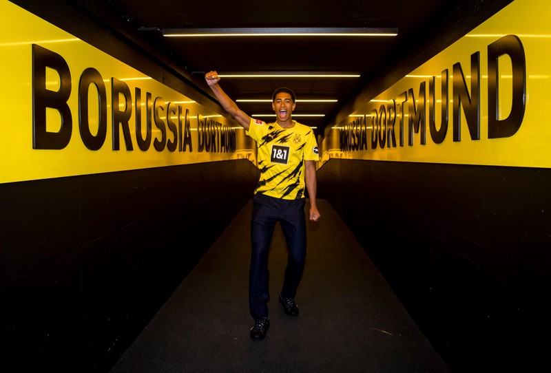 mu chinh thuc mat sao tre 17 tuoi vao tay dortmund  hinh 1