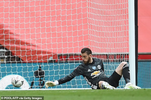 de gea nhan "con mua chi trich" sau sai lam trong tran mu thua chelsea  hinh 1