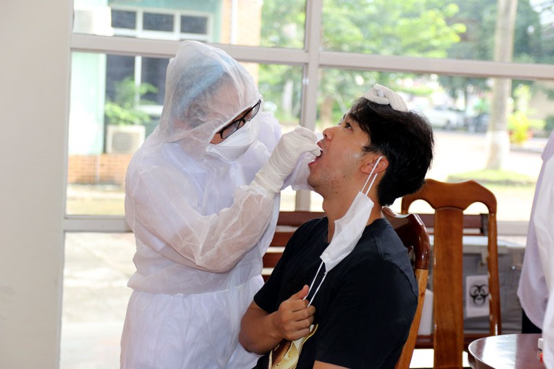 hlv park hang seo cung u22 viet nam nghiem tuc xet nghiem covid-19 hinh 6