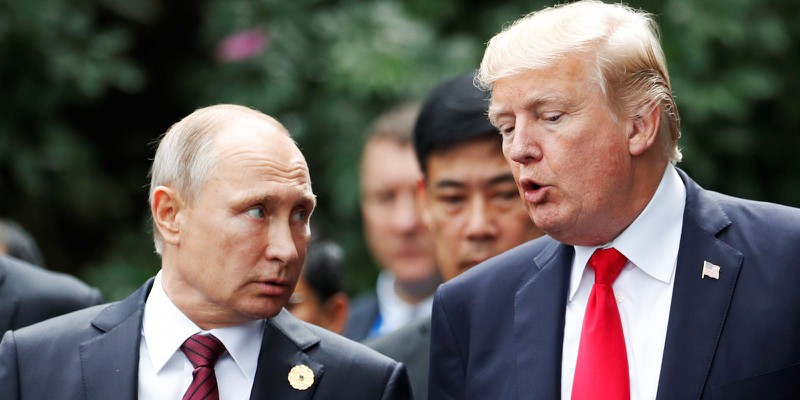 tong thong trump quo trach nhan vien khi hoan noi may voi ong putin hinh 1