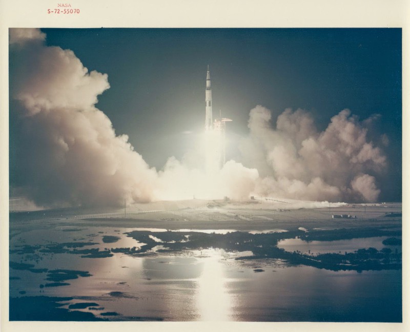 anh hiem an tuong ve vu tru cua nasa tu nhung nam 1960 - 1980 hinh 8