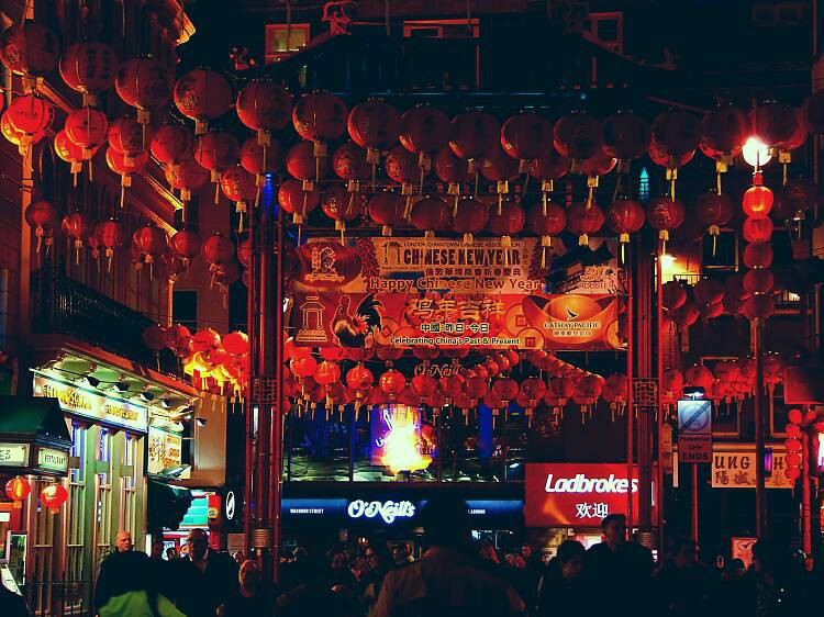 nhung le hoi don tet ruc ro nhat tren the gioi  hinh 10