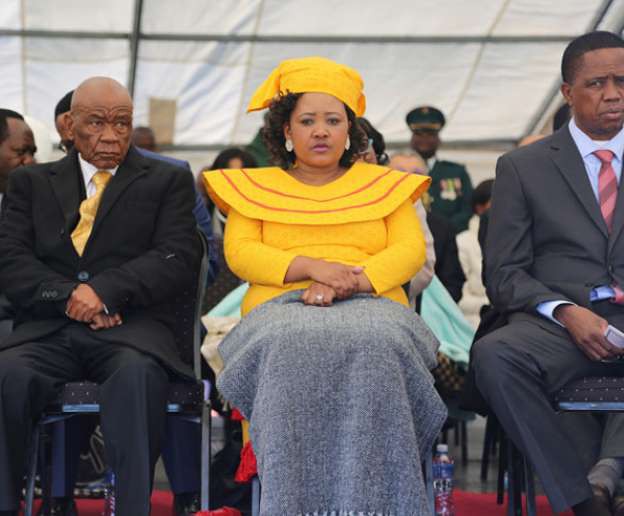 de nhat phu nhan lesotho bi truy to vi giet vo cu cua chong hinh 1