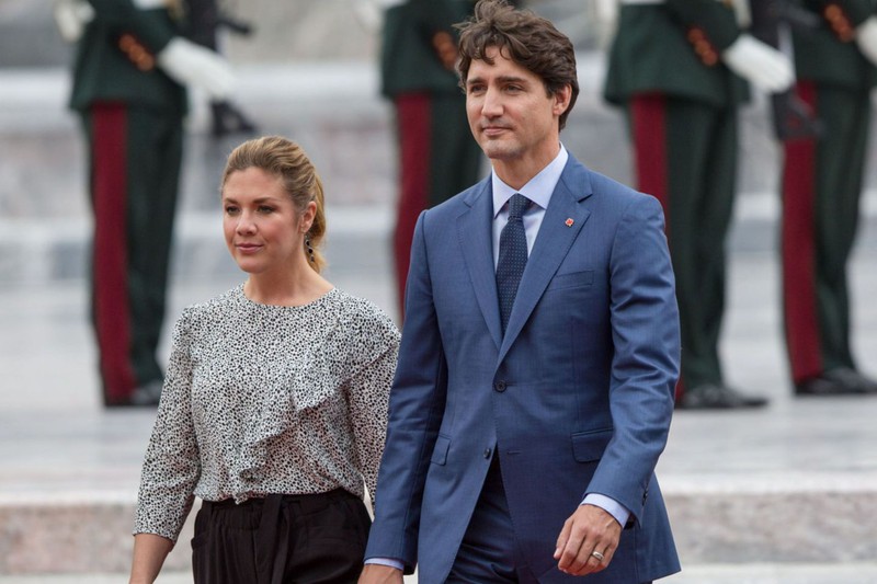 vo mac covid-19, thu tuong canada co suc khoe tot van tu cach ly hinh 1