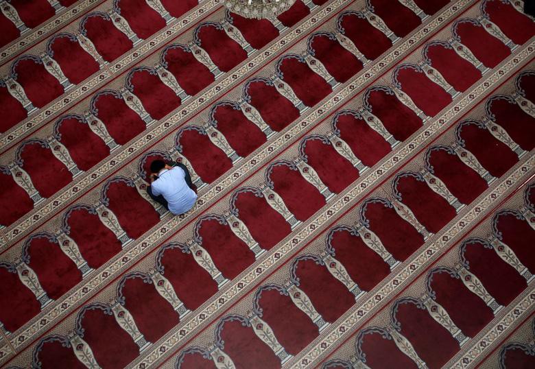 saudi arabia dieu chinh dia diem cau nguyen trong thang ramadan hinh 1