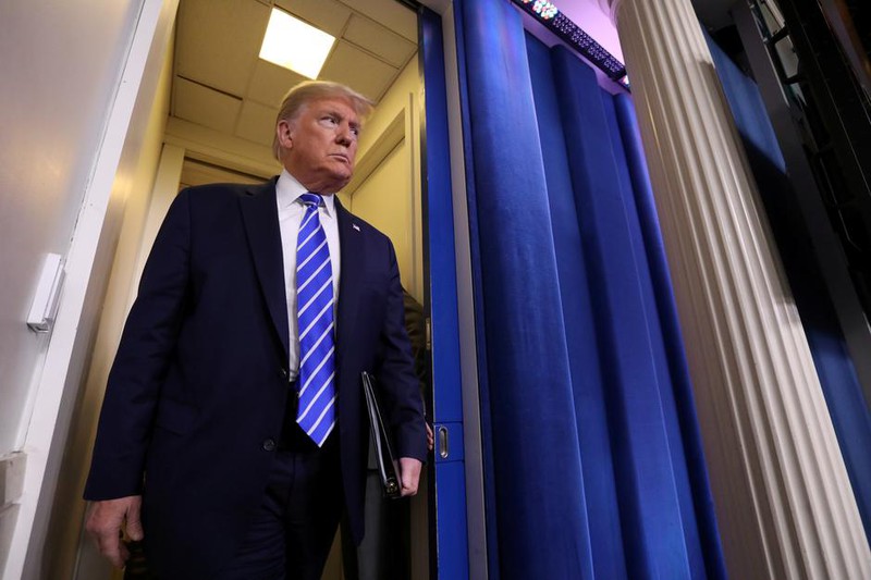 trump am chi covid-19 toi te hon dai dich 1918 voi 50 trieu nguoi chet hinh 1