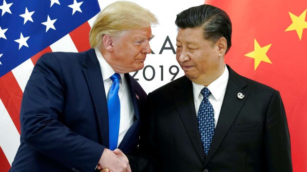 trump: 100 thoa thuan thuong mai cung khong bu dap duoc ton that do covid-19 hinh 1