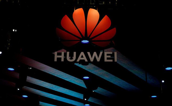 nut that ngoai giao trung quoc dat huawei "oan minh" truoc nhieu suc ep hinh 1