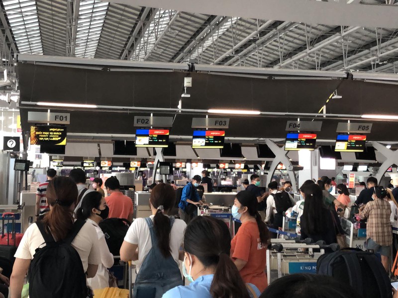 dua hon 230 cong dan viet nam tu thai lan ve nuoc  hinh 1
