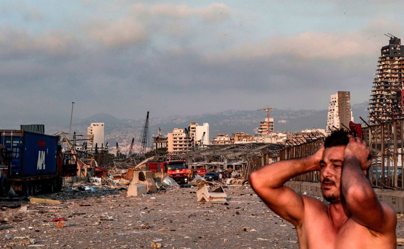 hien truong "nhu ngay tan the" sau vu no kinh hoang o beirut, lebanon hinh 17
