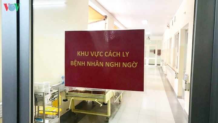 ra soat, cach ly nguoi tiep xuc voi ca benh thu 18 tu han quoc tro ve hinh 1