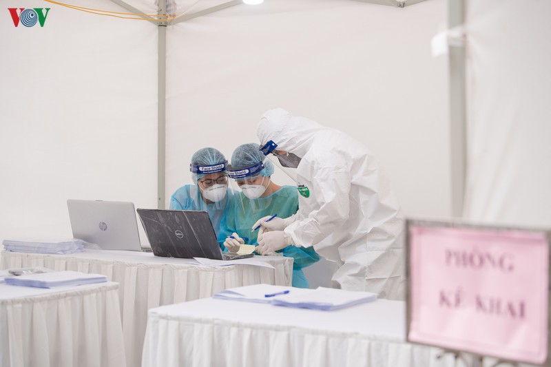doi tuong nao duoc uu tien test nhanh covid-19 tai ha noi? hinh 1