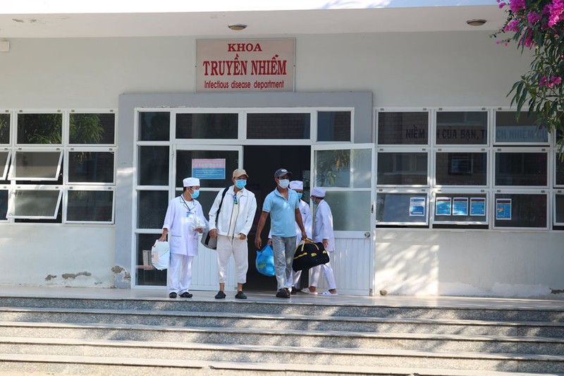 viet nam dieu tri khoi 60 ca mac covid-19, voi 2 ca moi o ninh thuan hinh 1