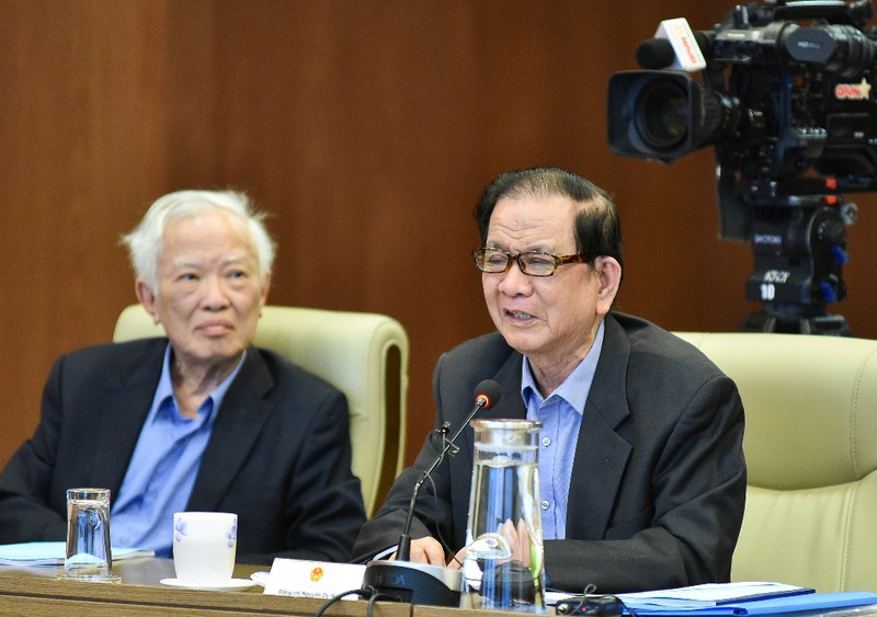 "vai tro cua mat tran ngoai giao gop phan vao thang loi lich su 30/4" hinh 3