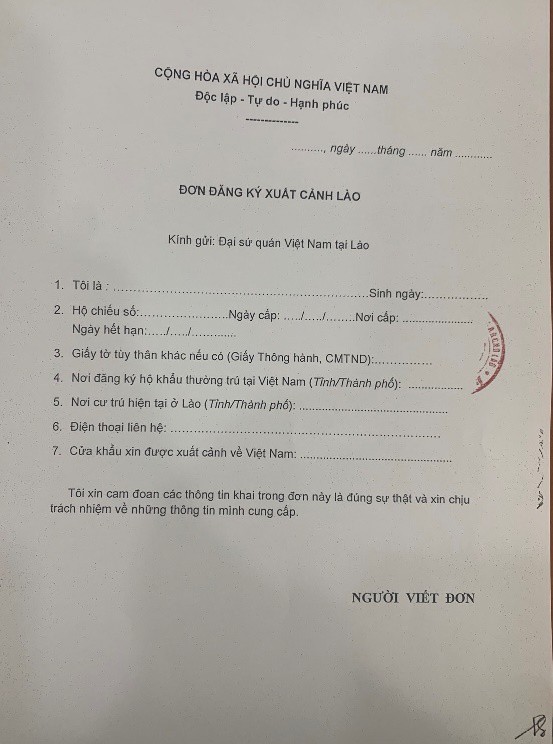 lao cho phep cong dan viet nam ve nuoc theo nguyen vong hinh 1