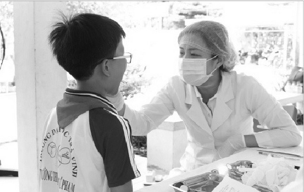 benh sau rang o lua tuoi hoc duong co dang ngai? hinh 1