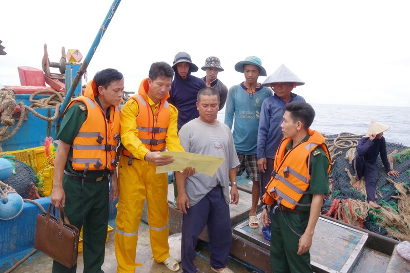 xu ly 12 vu vi pham an toan duong ong dan khi duoi bien hinh 2