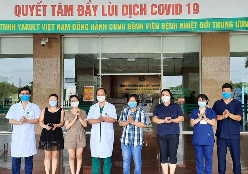 ngay 2/7, them 4 benh nhan covid-19 duoc dieu tri khoi hinh 1