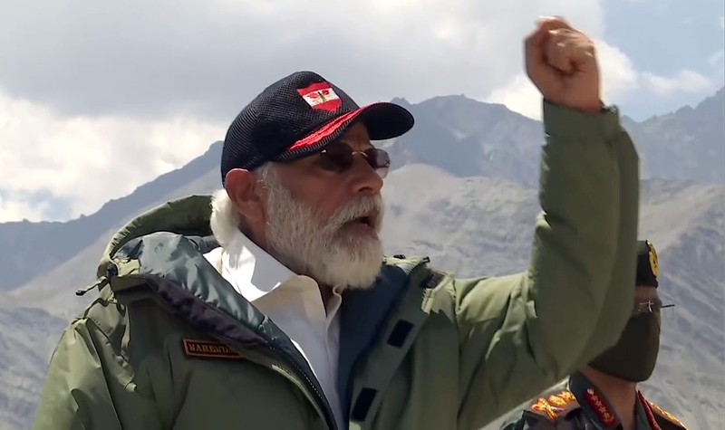 thu tuong an do toi ladakh, tuyen bo cung co va phat trien bien gioi hinh 1