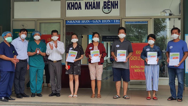 them 5 benh nhan covid-19 tai da nang xuat vien hinh 1