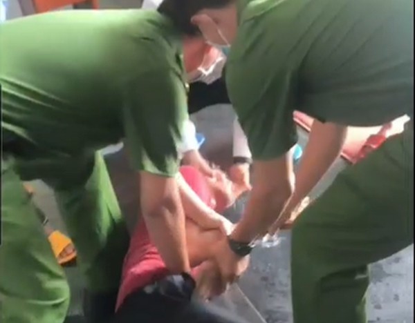 bi xu tu vi dam nguoi, bi cao mang thuoc tru sau len toa an gay roi hinh 1