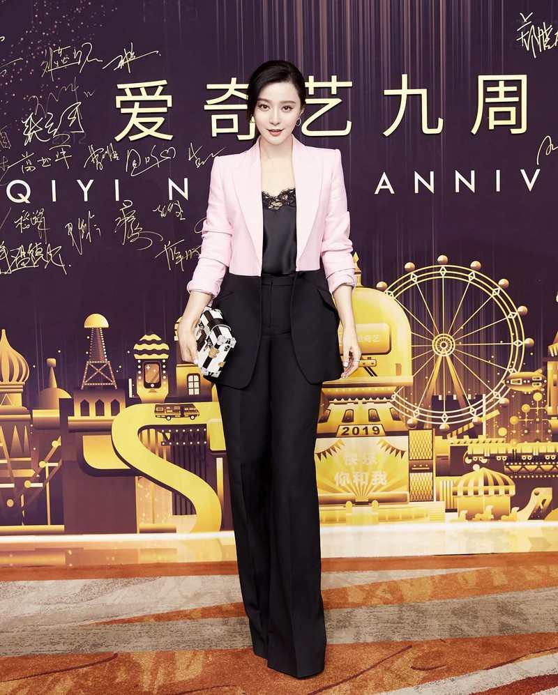 pham bang bang tai xuat xinh dep sau be boi tron thue chan dong hinh 2