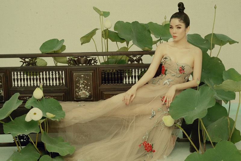 le quyen len tieng dinh chinh van se doc dien tai q show 2 ha noi hinh 1