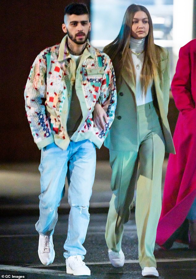 gigi hadid - zayn malik bat ngo tai hop, khoac tay tinh cam ra pho hinh 4