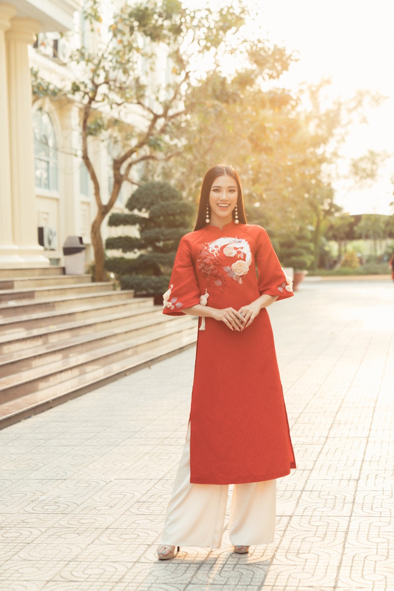 a hau kim duyen phu gia dinh ban com, xuc dong gap lai nguoi than ngay tro ve hinh 15