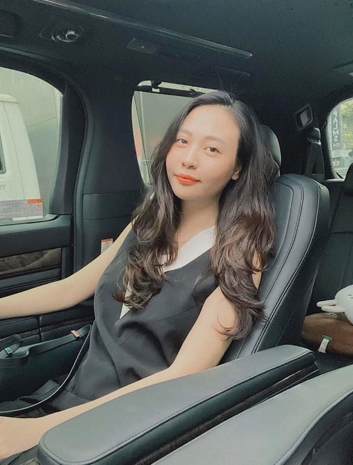 chuyen showbiz: vo chong khanh thi than tho vi het tien truoc ngay tet hinh 6