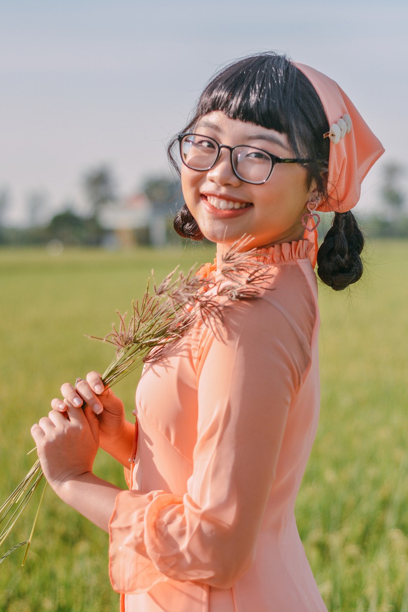 phuong my chi ke chuyen bi bong, non oi vi tham an trong mv moi hinh 1