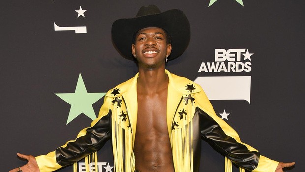 bts se bieu dien o le trao giai grammy 2020 cung lil nas x hinh 2