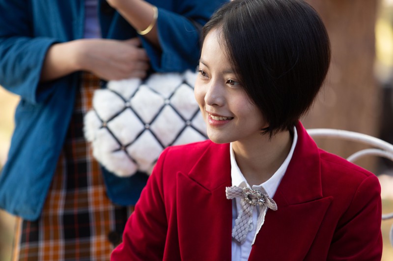 yu duong "lot xac" quyen ru, sang chanh trong phim "bi mat cua gio" hinh 4