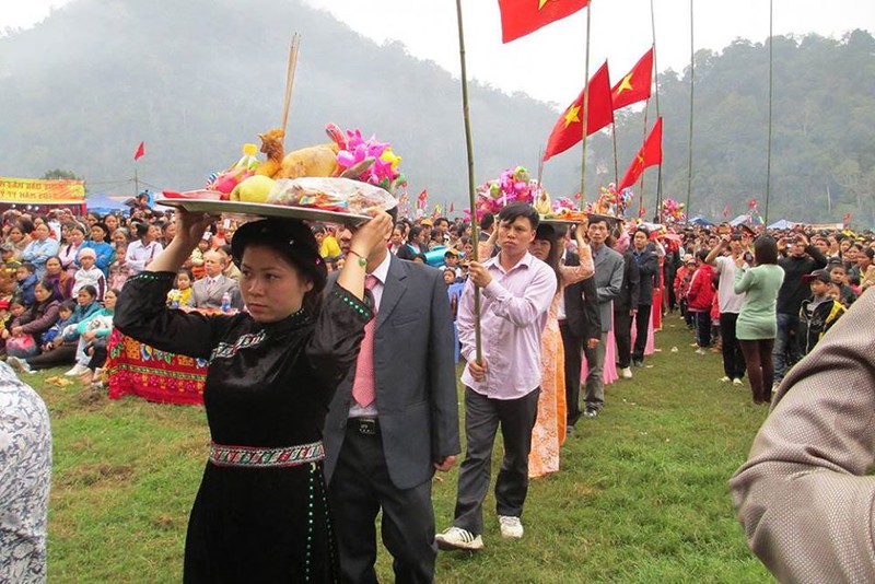 bac kan tam ngung to chuc cac le hoi xuan do lo ngai dich ho hap cap hinh 1