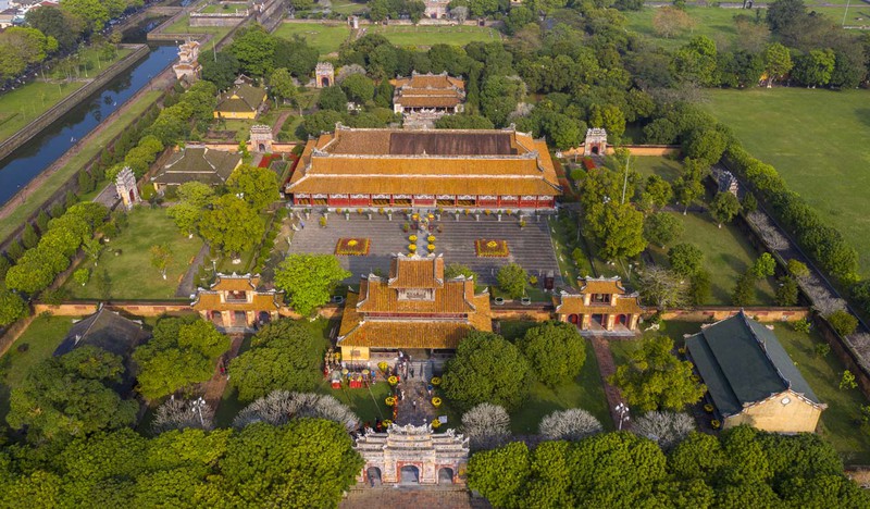 le ha neu va khai an tan nien tang chu dau xuan o dai noi hue hinh 1