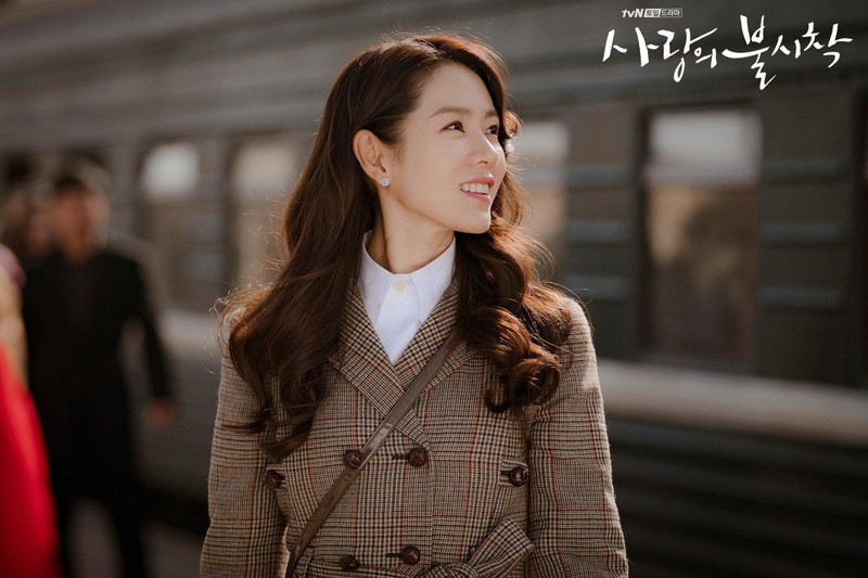 nhan sắc không tuổi của "chị đẹp" son ye jin trong "hạ cánh nơi anh" hình 9 nhan sac khong tuoi cua "chi dep" son ye jin trong "ha canh noi anh" hinh 9
