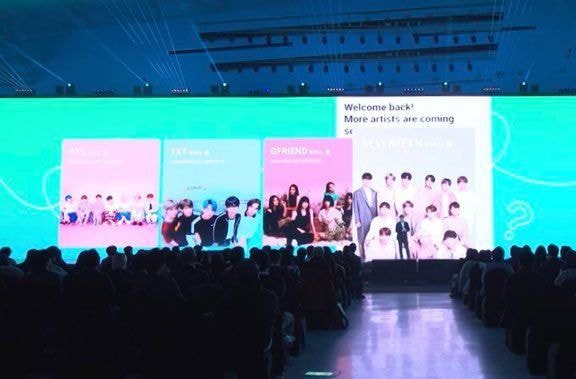nhom nhac seventeen chinh thuc ve chung nha voi bts, txt? hinh 1