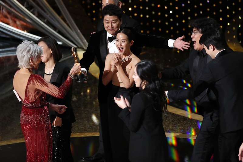nhung khoanh khac kho quen o le trao giai oscar lan thu 92 hinh 18