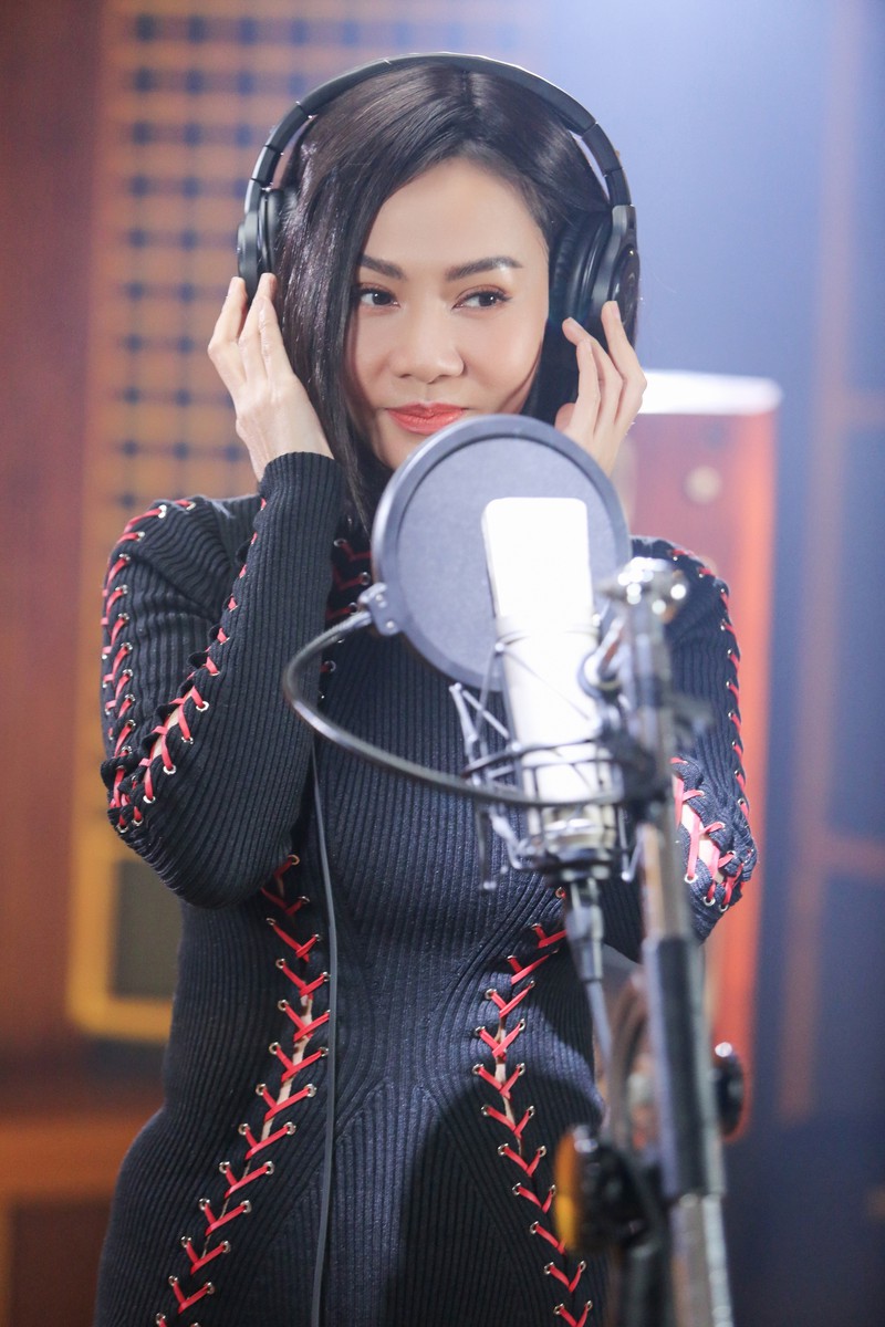 ca si thu minh da diet voi ban ballad buon ve tinh yeu doi lua hinh 1