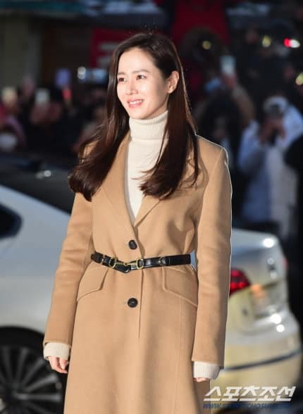 hyun bin, son ye jin hao hung du tiec mung cong truoc gio phat song hinh 4