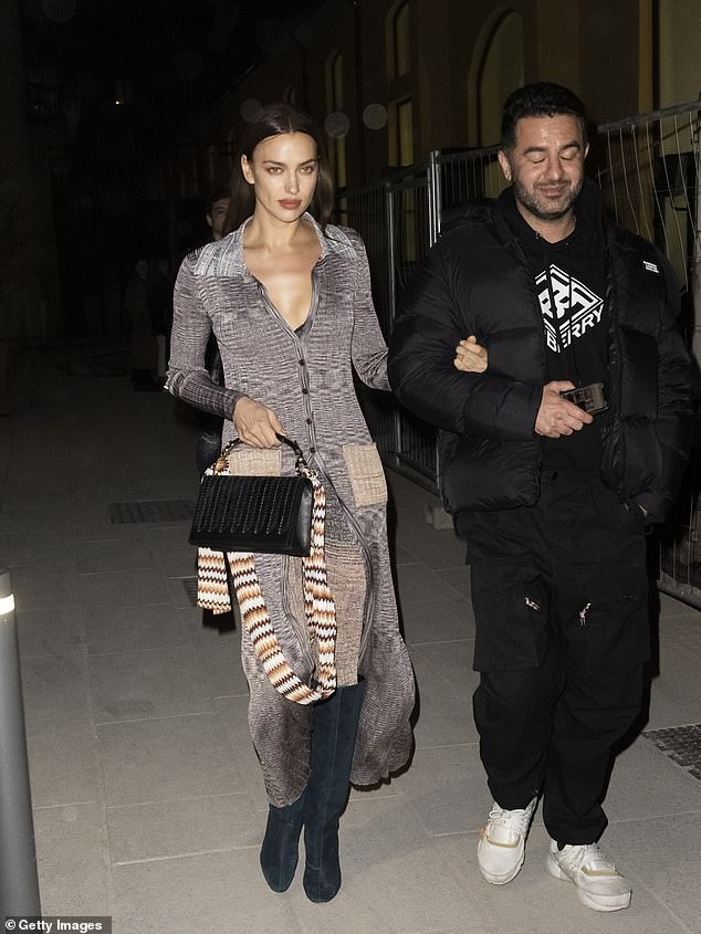 irina shayk than mat khoac tay ban khac gioi du su kien thoi trang hinh 6