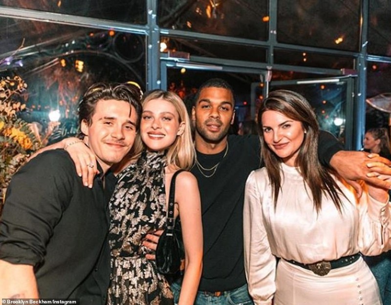 david beckham ngot ngao om hon vo trong dip sinh nhat con trai hinh 10