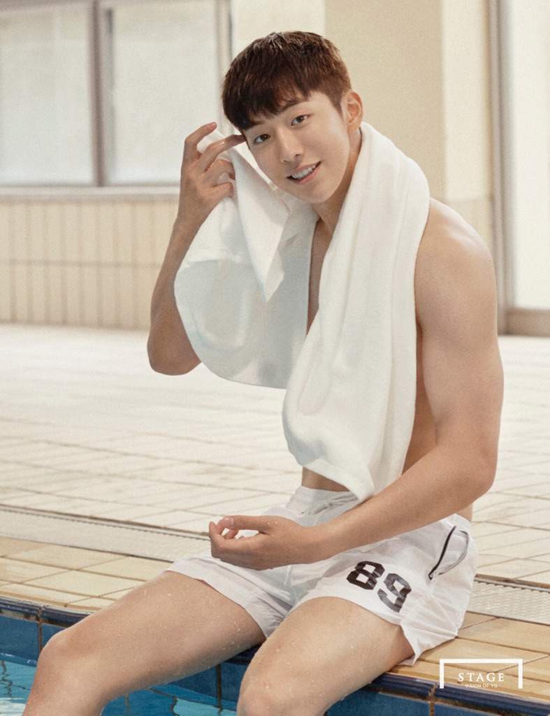 "my nam boi loi" nam joo hyuk dau quan cho cong ty cua gong yoo, suzy  hinh 3