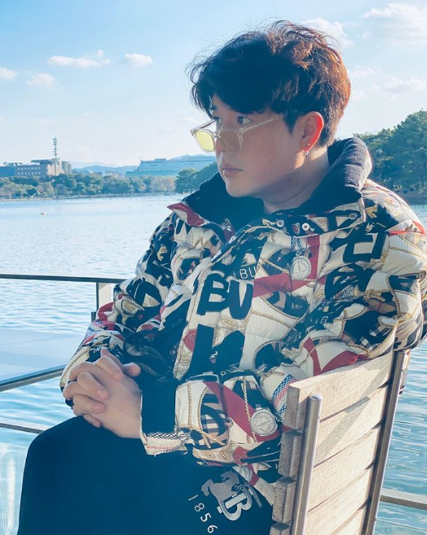 ngo ngang man lot xac sau khi giam 37kg cua shin dong (super junior)  hinh 9