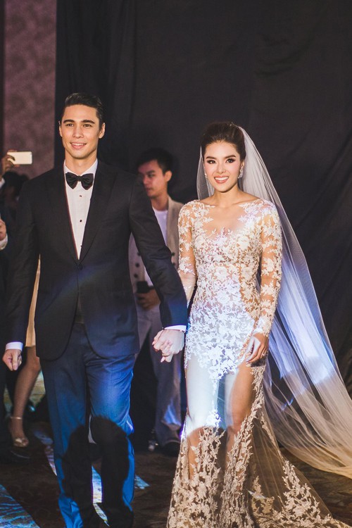 nu ca si nguoi thai lydia sarunrat va chong duong tinh voi covid-19 hinh 1