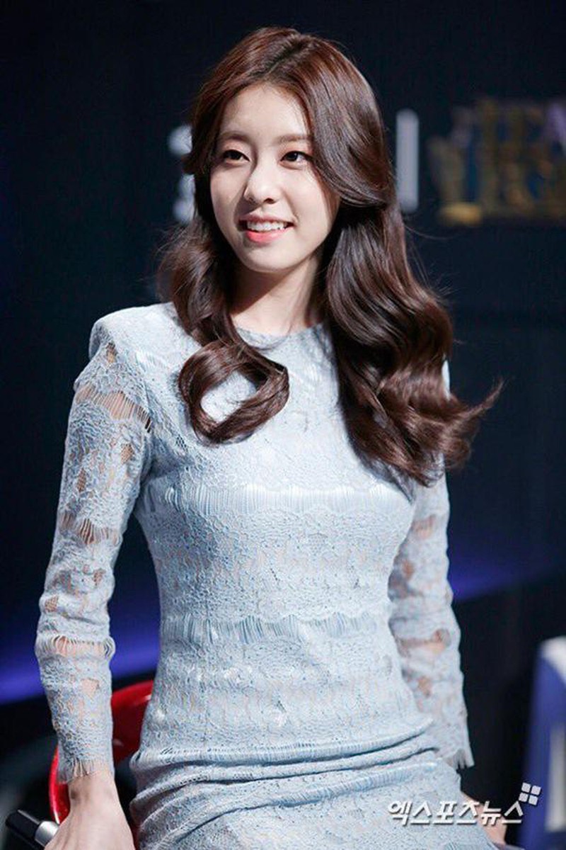 can canh nhan sac hon the kem 17 tuoi cua tai tu so ji sub hinh 2